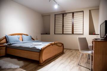 Фотографии Гостевой дом Luxe Stay г. Тыргу-Муреш (Румыния) №5 Фото Гостевой дом Luxe Stay г. Тыргу-Муреш 5