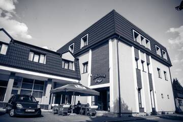 Фотографии Гостевой дом Luxe Stay г. Тыргу-Муреш (Румыния) №2 Фото Гостевой дом Luxe Stay г. Тыргу-Муреш 2