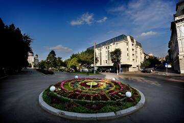 Фотографии Отель Plaza V Hotel г. Тыргу-Муреш (Румыния) №1 Фото Отель Plaza V Hotel г. Тыргу-Муреш 1