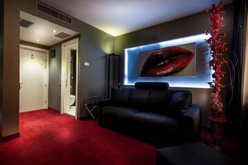 Фотографии Отель Plaza V Hotel г. Тыргу-Муреш (Румыния) №3 Фото Отель Plaza V Hotel г. Тыргу-Муреш 3