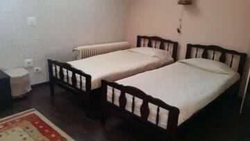Фото номера Двухместный номер с 1 кроватью Отели типа «постель и завтрак» Vila Monica г. Тыргу-Муреш 21