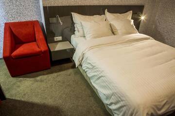 Фото номера Стандартный двухместный номер с 1 кроватью Отель Hotel Tempo г. Тыргу-Муреш 6