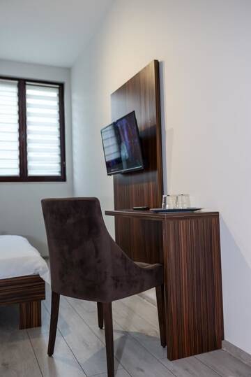 Фото номера Двухместный номер с 1 кроватью Гостевой дом Luxe Stay г. Тыргу-Муреш 5