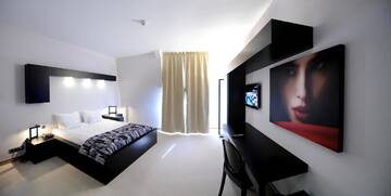 Фото номера Двухместный номер Делюкс с 1 кроватью 5* Отель Plaza V Hotel г. Тыргу-Муреш 4