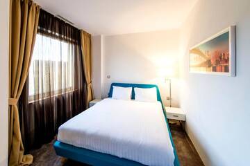Фото номера Представительский люкс Отель Business Hotel Conference Center &amp; Spa г. Тыргу-Муреш 3