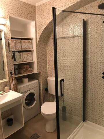 Фото номера Апартаменты-студио Отели типа «постель и завтрак» Citadella House Targu Mures г. Тыргу-Муреш 7
